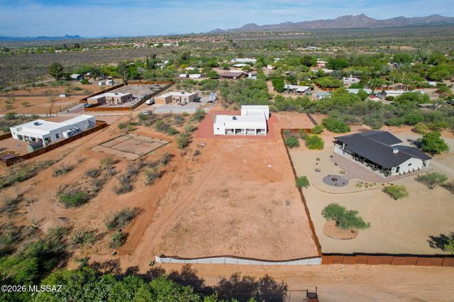 3671 E Rollins Road, Tucson, AZ 85739