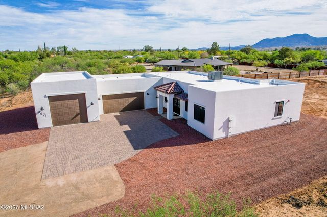 3671 E Rollins Road, Tucson, AZ 85739