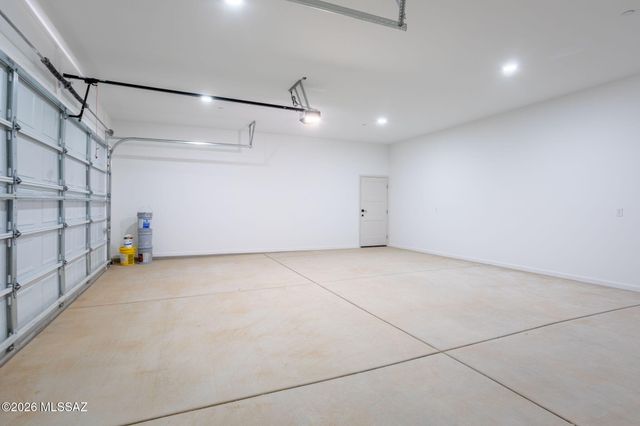 3671 E Rollins Road, Tucson, AZ 85739