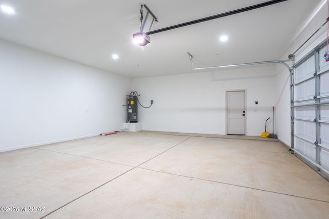 3671 E Rollins Road, Tucson, AZ 85739