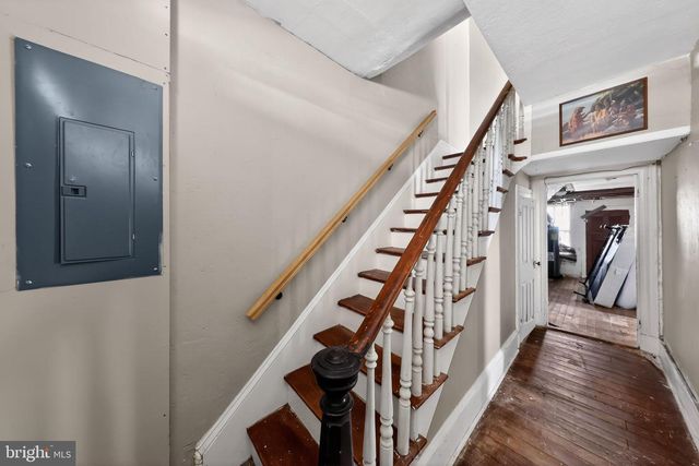 14 E SEWELL ST, Felton, DE 19943