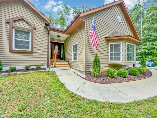 163 Healy Lane, Marietta, SC 29661