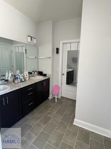315 Grayson Avenue, Hinesville, GA 31313