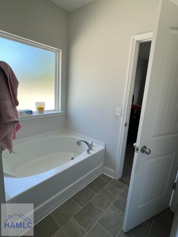 315 Grayson Avenue, Hinesville, GA 31313