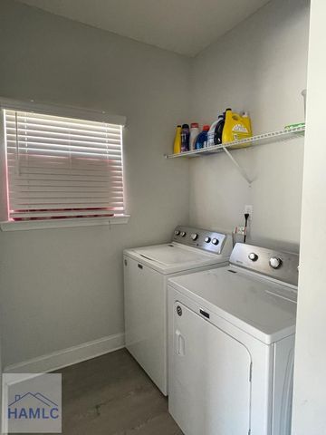 315 Grayson Avenue, Hinesville, GA 31313