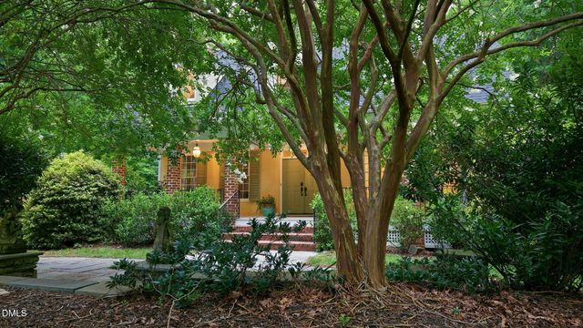 1004 Woodlot Ridge Road, Chapel Hill, NC 27516