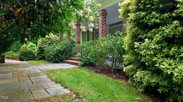 1004 Woodlot Ridge Road, Chapel Hill, NC 27516