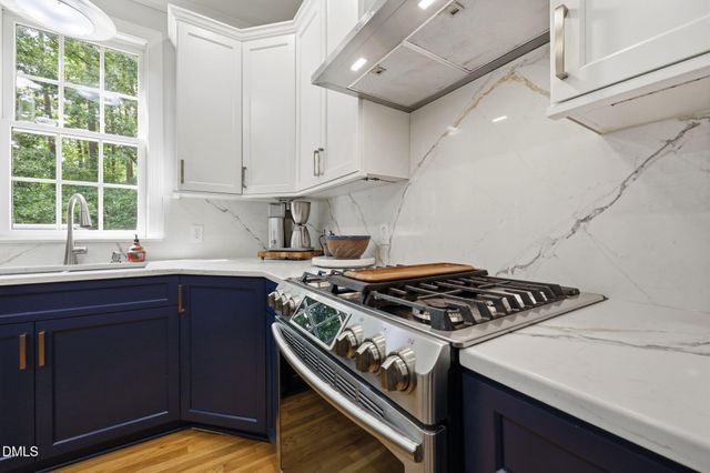 1004 Woodlot Ridge Road, Chapel Hill, NC 27516