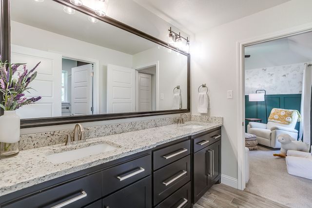 1024 Sky Road, Weatherford, TX 76087