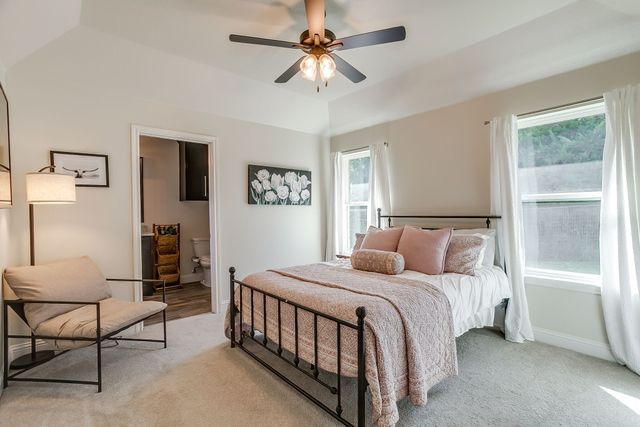 1024 Sky Road, Weatherford, TX 76087