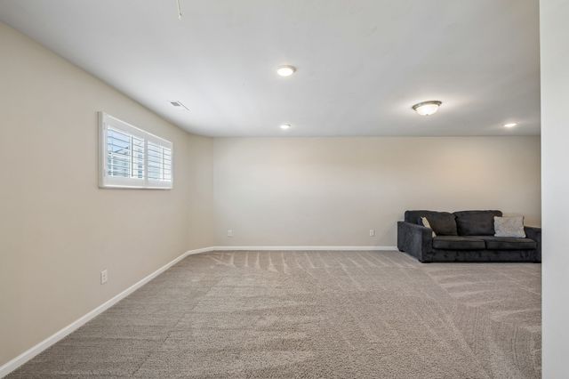 2106 Houston Bnd, Lebanon, TN 37087