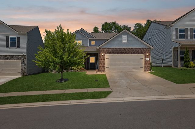 2106 Houston Bnd, Lebanon, TN 37087