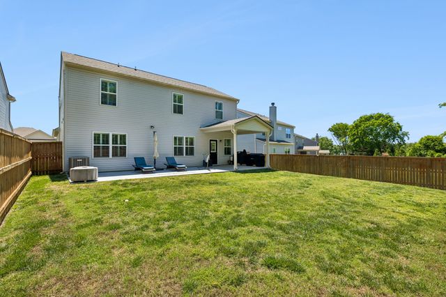 2106 Houston Bnd, Lebanon, TN 37087