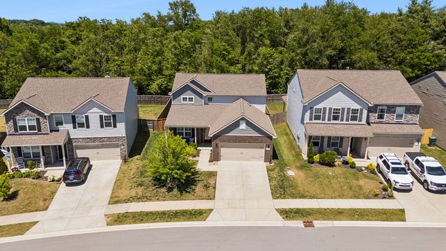 2106 Houston Bnd, Lebanon, TN 37087