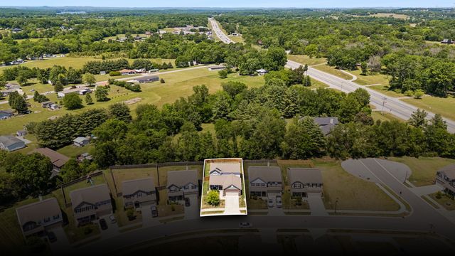 2106 Houston Bnd, Lebanon, TN 37087