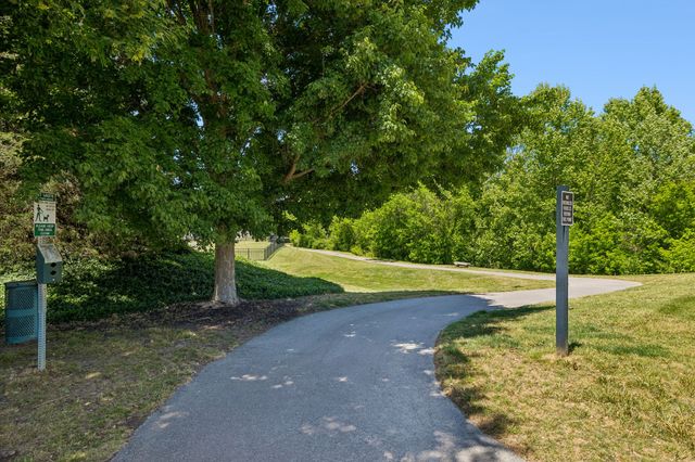 2106 Houston Bnd, Lebanon, TN 37087