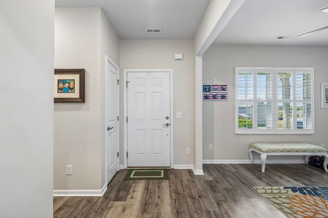 2106 Houston Bnd, Lebanon, TN 37087
