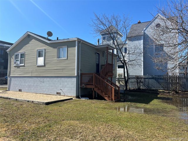 36 Casino Street, Freeport, NY 11520