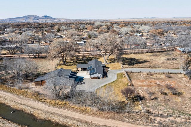 13 Park Lane Circle, Peralta, NM 87042