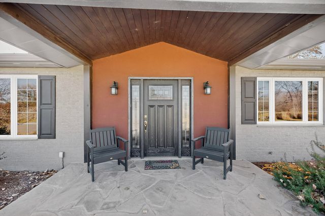 13 Park Lane Circle, Peralta, NM 87042