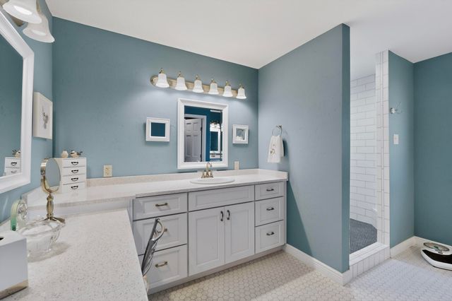 13 Park Lane Circle, Peralta, NM 87042