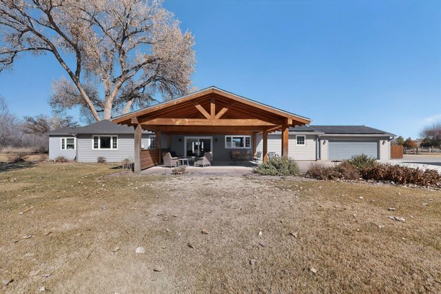 13 Park Lane Circle, Peralta, NM 87042
