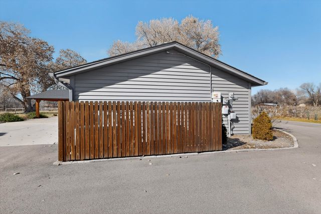 13 Park Lane Circle, Peralta, NM 87042
