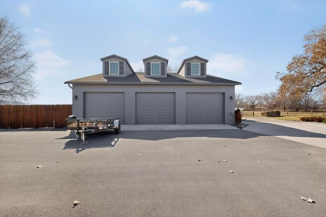 13 Park Lane Circle, Peralta, NM 87042