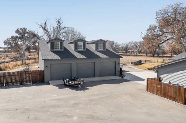 13 Park Lane Circle, Peralta, NM 87042