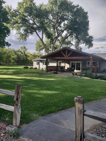 13 Park Lane Circle, Peralta, NM 87042