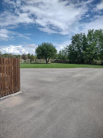 13 Park Lane Circle, Peralta, NM 87042