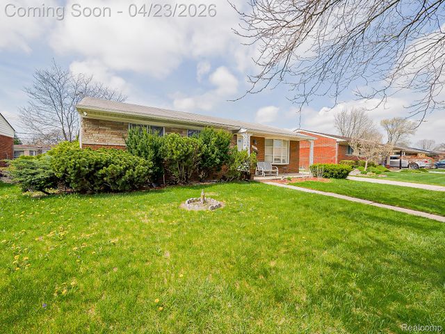 26177 Cunningham Drive, Warren, MI 48091