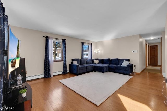 103 Cindy Ter, Hackettstown Town, NJ 07840