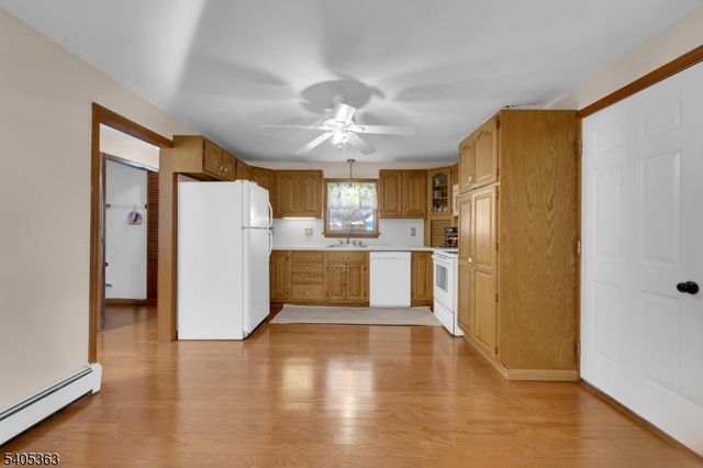 103 Cindy Ter, Hackettstown Town, NJ 07840