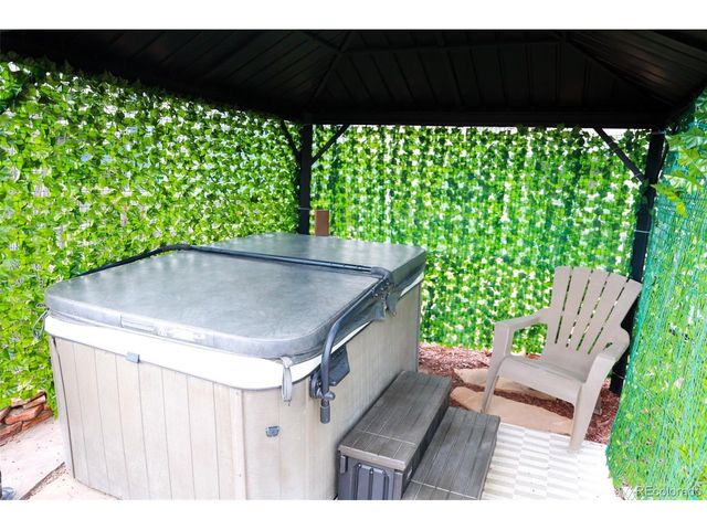 8853 S Dudley St, Littleton, CO 80128