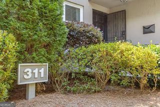 311 LAKEMOORE Drive NE C, Atlanta, GA 30342