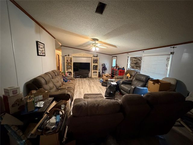 280 Coyote Trail, Rhome, TX 76078