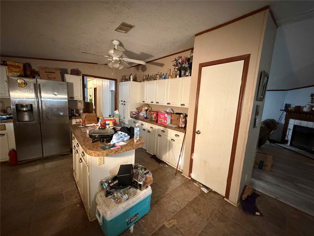280 Coyote Trail, Rhome, TX 76078