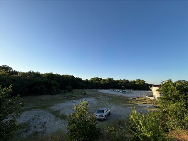 280 Coyote Trail, Rhome, TX 76078