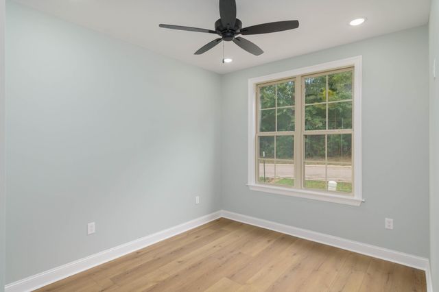 80 Riviera Dr., Hattiesburg, MS 39402