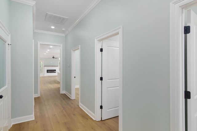 80 Riviera Dr., Hattiesburg, MS 39402