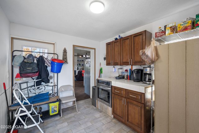 7481 Elm Drive, Joplin, MO 64804