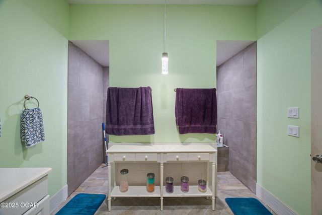 7481 Elm Drive, Joplin, MO 64804