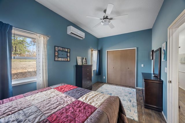 7481 Elm Drive, Joplin, MO 64804