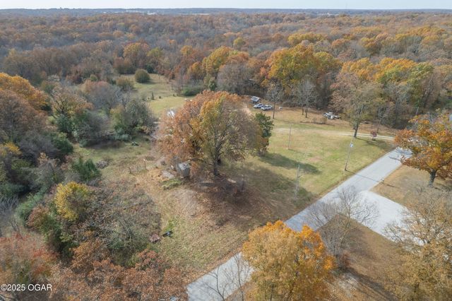 7481 Elm Drive, Joplin, MO 64804