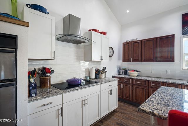 7481 Elm Drive, Joplin, MO 64804