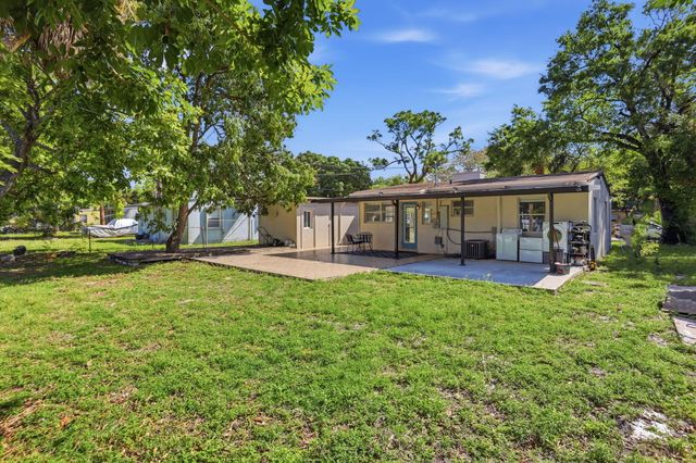 139 SW 21st Way, Fort Lauderdale, FL 33312