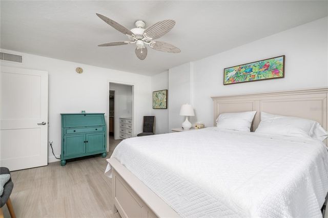 20 WHISPERING SANDS DRIVE 301, Sarasota, FL 34242