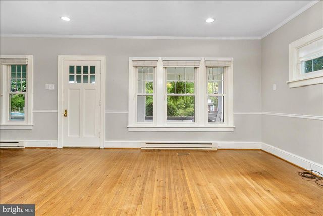 555 HIGHLAND WAY, Hagerstown, MD 21740