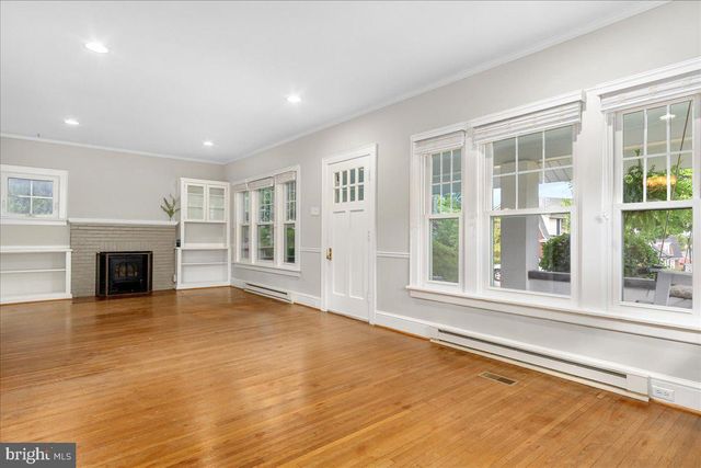 555 HIGHLAND WAY, Hagerstown, MD 21740